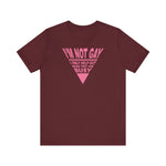 I'm Not Gay - I Only Help Out When They Are Busy - Men's T-Shirt