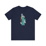 Trump Biden Statue Of Liberty - Menage A Trois - Men's T-Shirt