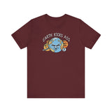 Earth Kicks Ass - Men's T-Shirt